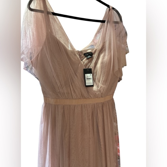 City Chic Elina Maxi Dress- Dusty Rose. - Picture 5 of 7